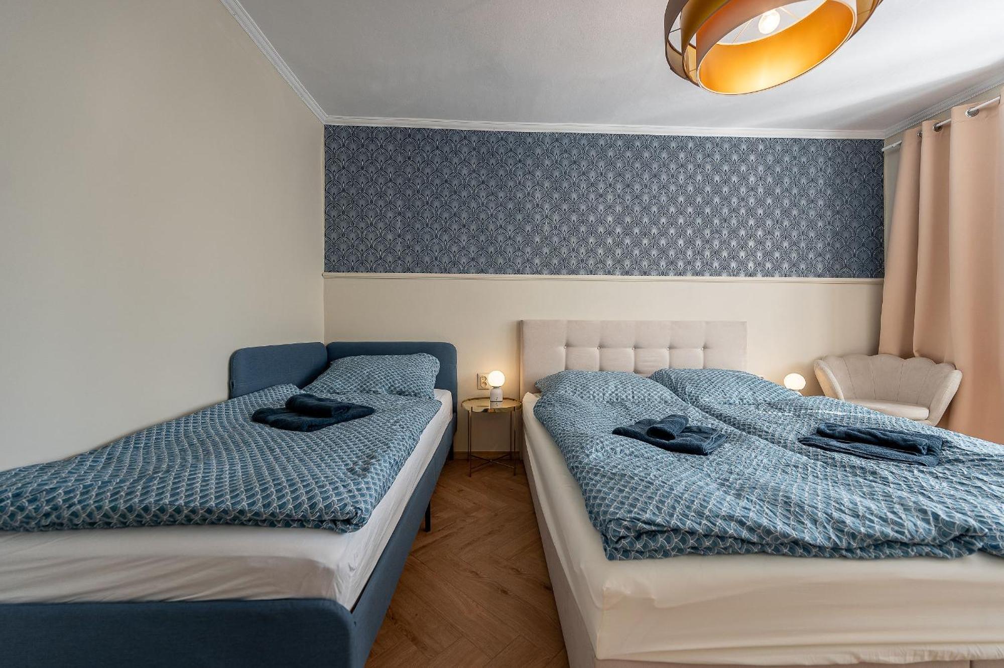 Luxusny Apartman Pri Nemocnici Caşonia Exterior foto